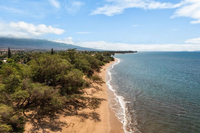 27 Nanialii Pl, Kihei, HI 96753
