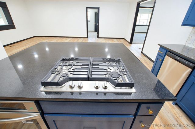 717 N Oklahoma Avenue, Tahlequah, OK 74464