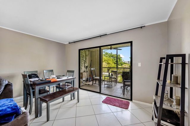 2205 S CYPRESS BEND Drive 302, Pompano Beach, FL 33069