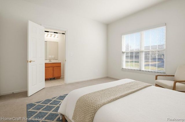 2342 Lexington Circle 71, Canton, MI 48188