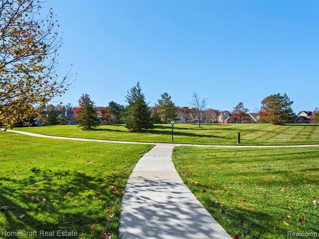 2342 Lexington Circle 71, Canton, MI 48188