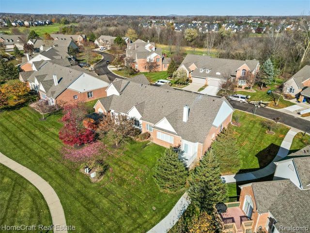 2342 Lexington Circle 71, Canton, MI 48188