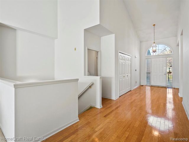 2342 Lexington Circle 71, Canton, MI 48188