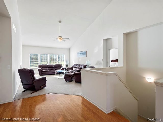 2342 Lexington Circle 71, Canton, MI 48188