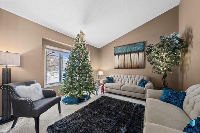 5500 S Andrea Ave Avenue, Sioux Falls, SD 57108