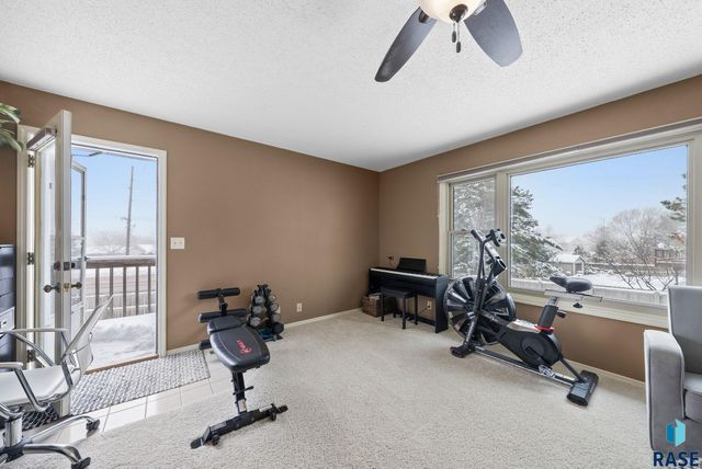 5500 S Andrea Ave Avenue, Sioux Falls, SD 57108