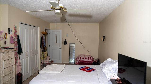 150 STAFFORD CIRCLE, Palm Harbor, FL 34684