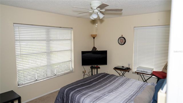 150 STAFFORD CIRCLE, Palm Harbor, FL 34684