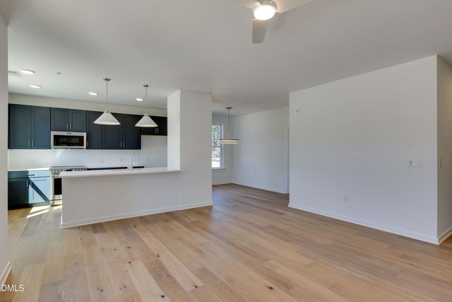 400 Blackwell Drive 406, Chapel Hill, NC 27514