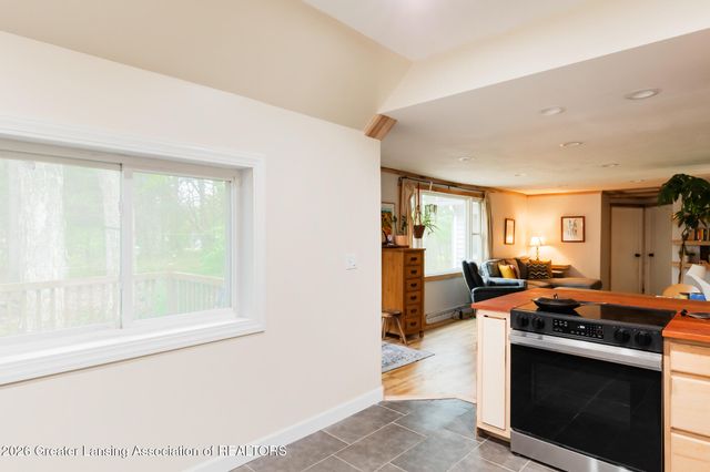 4410 Harding Avenue, Holt, MI 48842