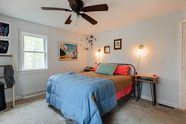 4410 Harding Avenue, Holt, MI 48842