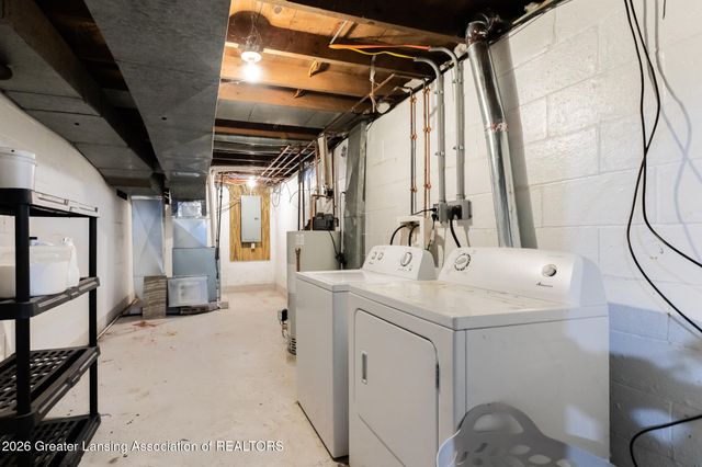 4410 Harding Avenue, Holt, MI 48842