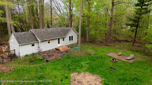 4410 Harding Avenue, Holt, MI 48842