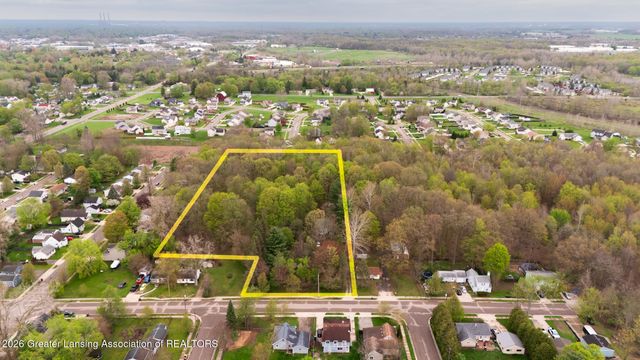 4410 Harding Avenue, Holt, MI 48842