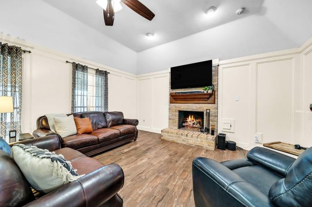 15215 River Park Drive, Houston, TX 77070
