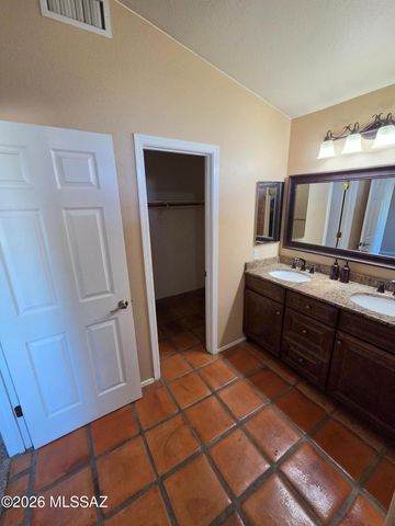 10841 N Sand Canyon Place, Tucson, AZ 85737