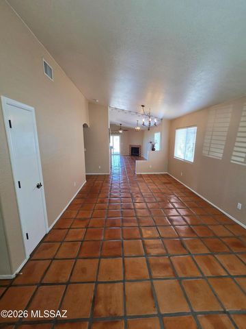 10841 N Sand Canyon Place, Tucson, AZ 85737