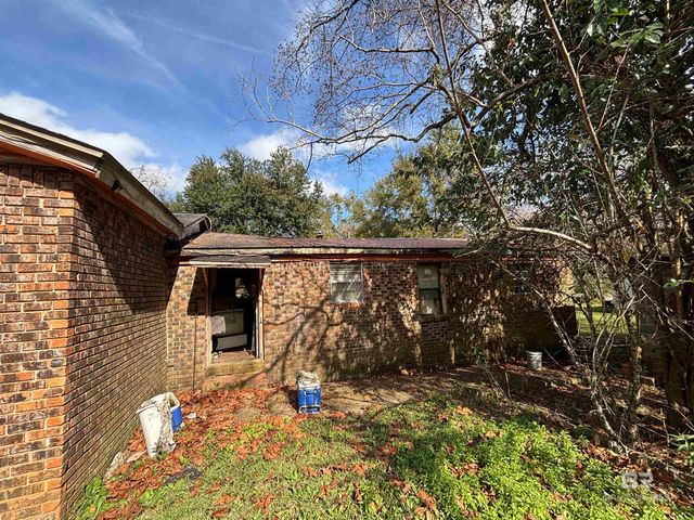 14478 Smith Lane, Loxley, AL 36551