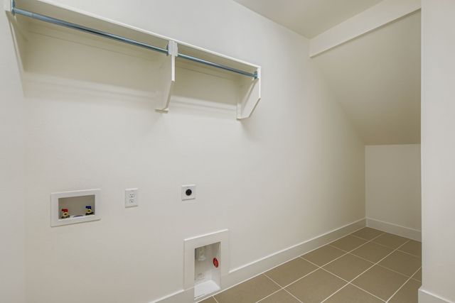 828 Trailing Vine Road, Lavon, TX 75166