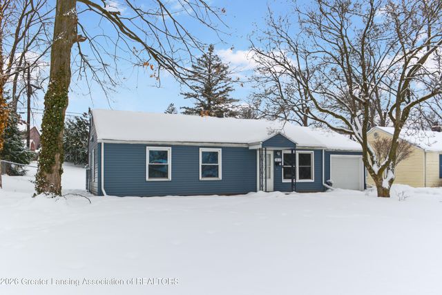 1015 Westfield Road, Lansing, MI 48917
