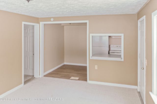 1015 Westfield Road, Lansing, MI 48917