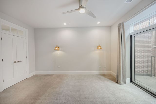 514 Hillgrove Avenue 202, Western Springs, IL 60558