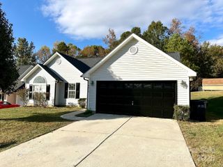 9513 Isaac Hunter Drive, Charlotte, NC 28214