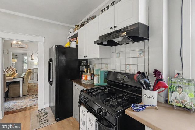 3022 OAKCREST AVE, Baltimore, MD 21234