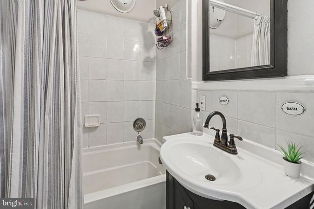3022 OAKCREST AVE, Baltimore, MD 21234