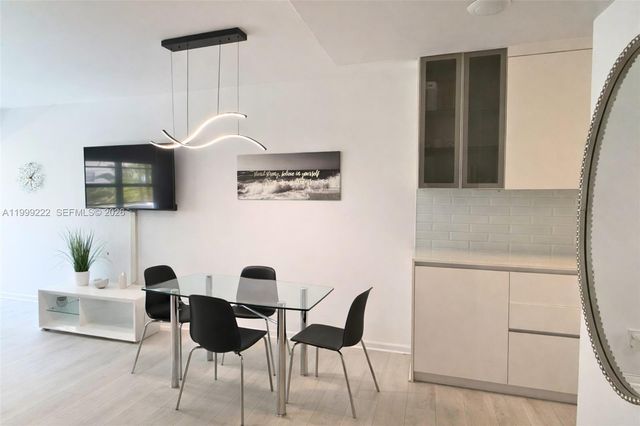 100 Lincoln Rd 430, Miami Beach, FL 33139