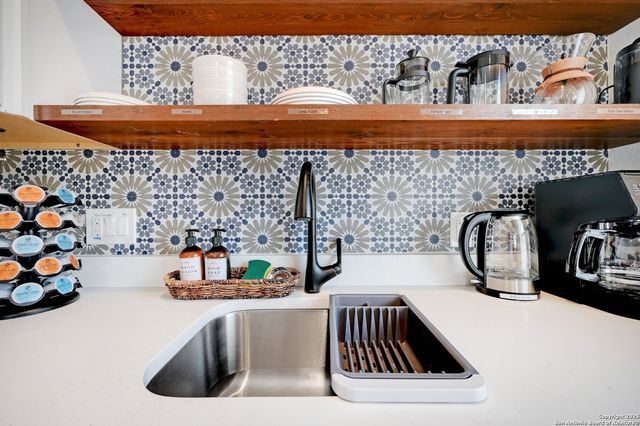 312 Natalen, San Antonio, TX 78209