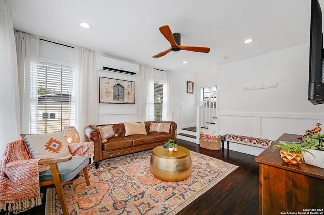 312 Natalen, San Antonio, TX 78209