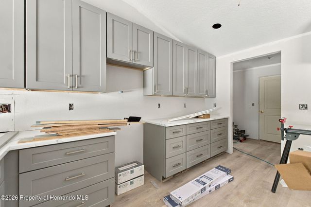 13304 Canada Goose Road, Weeki Wachee, FL 34614