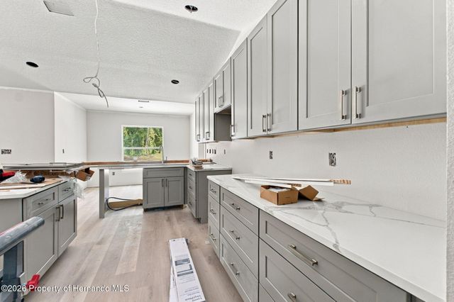 13304 Canada Goose Road, Weeki Wachee, FL 34614
