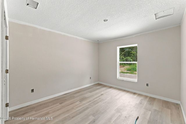13304 Canada Goose Road, Weeki Wachee, FL 34614