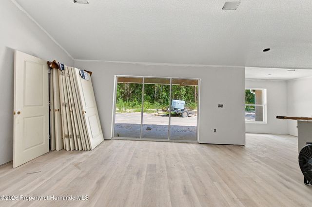 13304 Canada Goose Road, Weeki Wachee, FL 34614