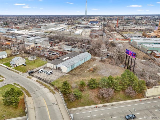 15306 Rosa Parks Boulevard, Detroit, MI 48238
