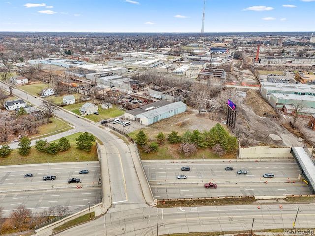 15306 Rosa Parks Boulevard, Detroit, MI 48238