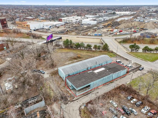 15306 Rosa Parks Boulevard, Detroit, MI 48238