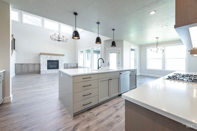 9454 S Egg Harbor, Kuna, ID 83634