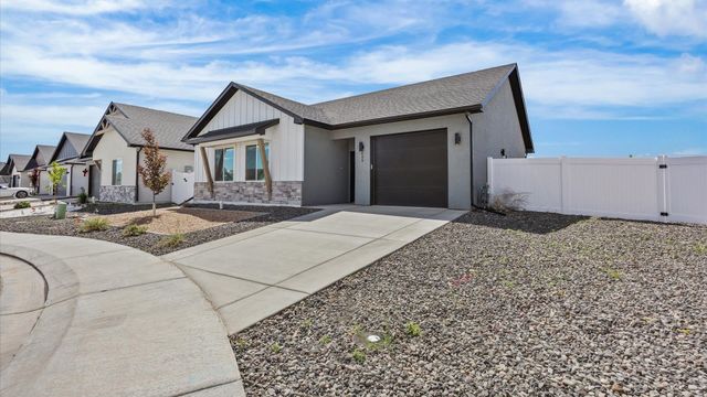 699 McHenry Avenue, Grand Junction, CO 81505