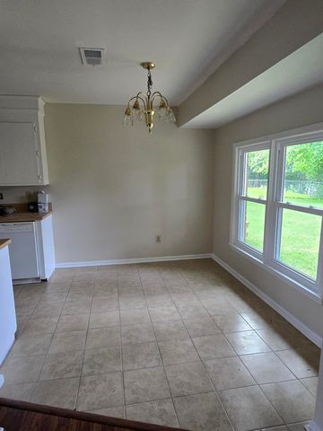 112 Totem Court, Summerville, SC 29486