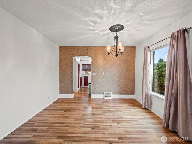 211 S 46th Street, Tacoma, WA 98418