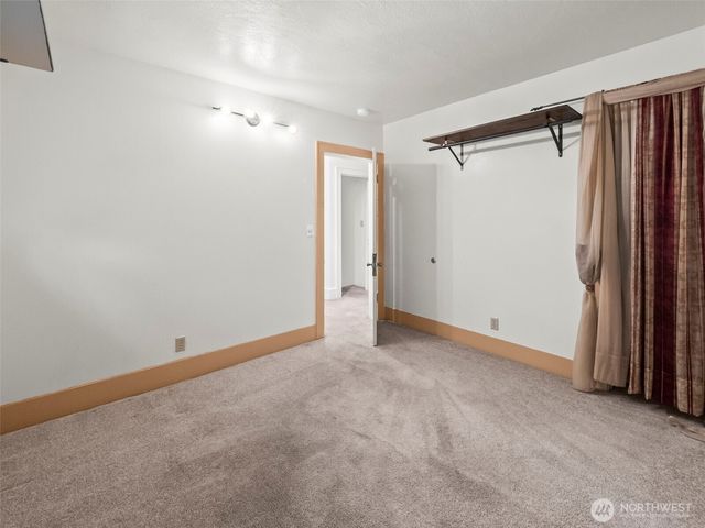 211 S 46th Street, Tacoma, WA 98418