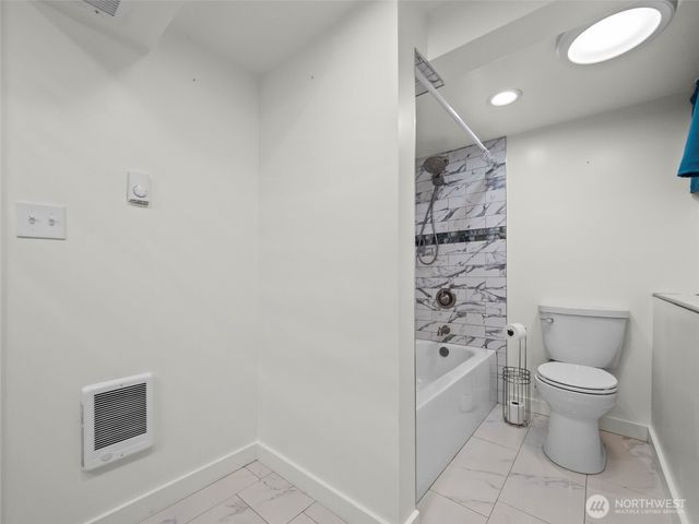 211 S 46th Street, Tacoma, WA 98418