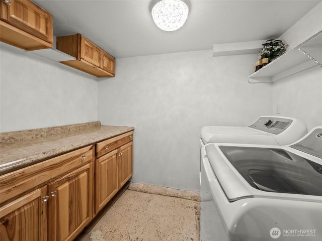 211 S 46th Street, Tacoma, WA 98418