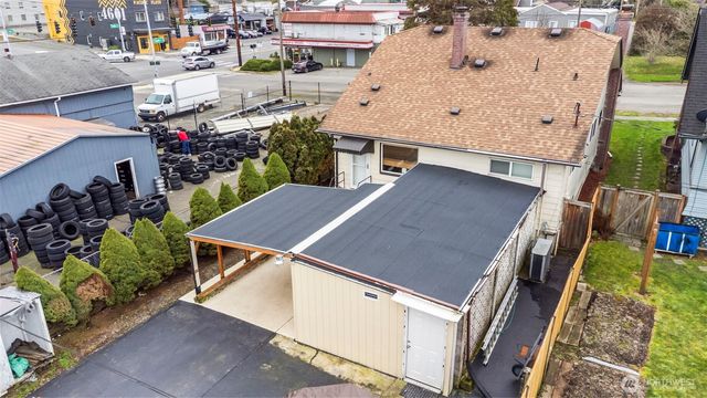 211 S 46th Street, Tacoma, WA 98418