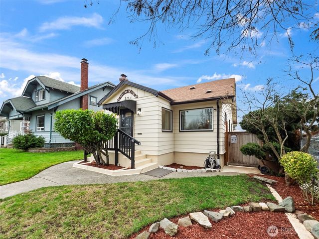 211 S 46th Street, Tacoma, WA 98418