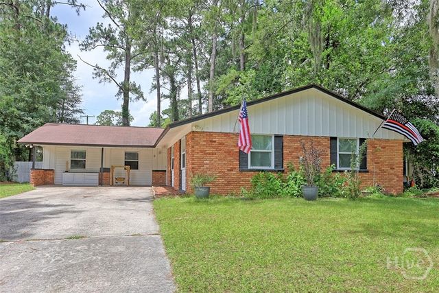 8 Hillyer Drive, Savannah, GA 31406