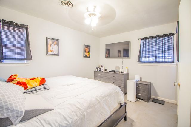 110 Ave T, Levelland, TX 79336